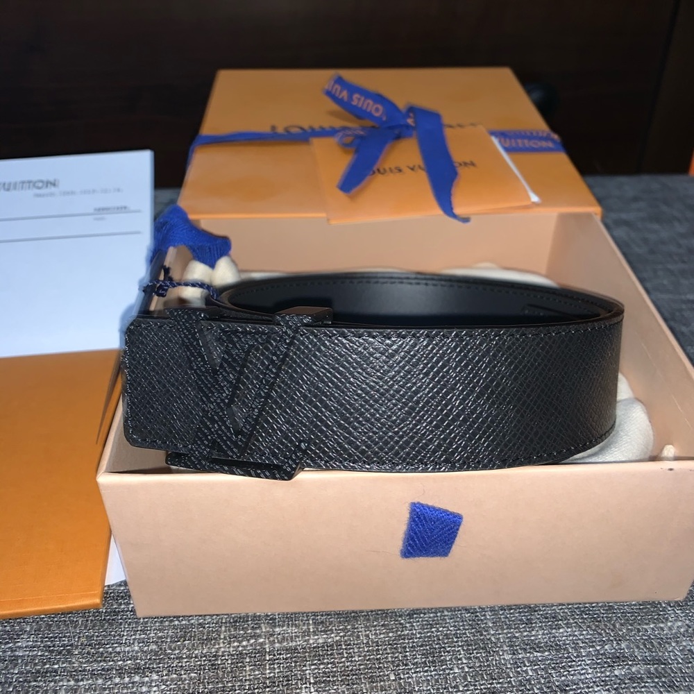 Louis Vuitton LV 35mm Initiales Belt